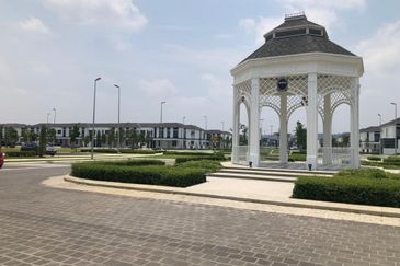 Regent Garden  @ Eco Grandeur, Bandar Puncak Alam, Selangor