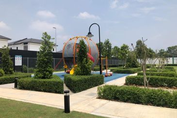 Regent Garden  @ Eco Grandeur, Bandar Puncak Alam, Selangor