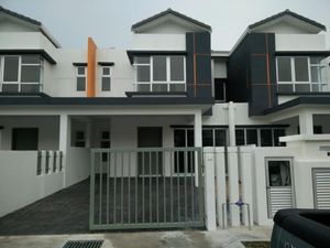 Ceri 2 Storey Bandar Hillpark Puncak Alam for Sale @RM580,000 By TANG ...