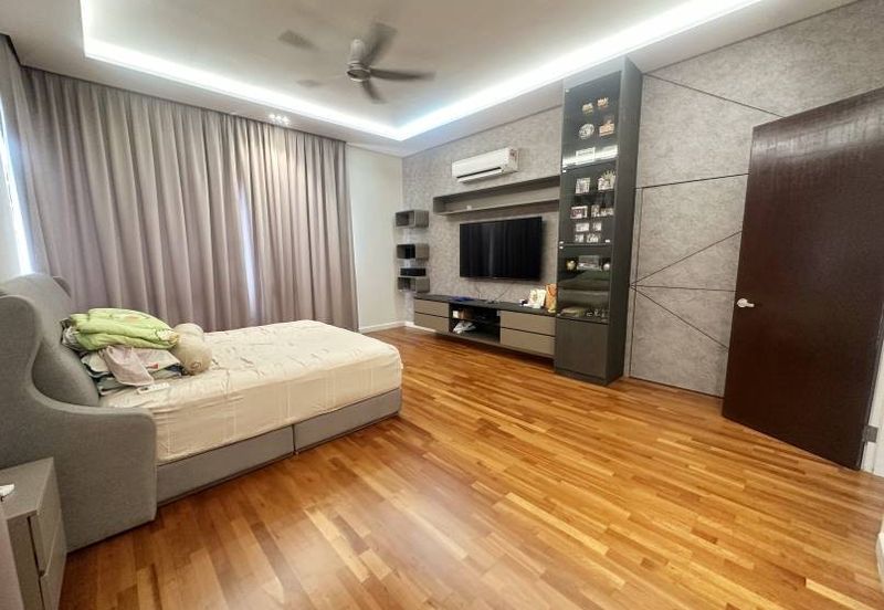 Hemingway Residence @ Bandar Seri Coalfields