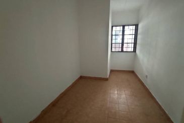 Bukit Jelutong, Bukit Jelutong, Selangor