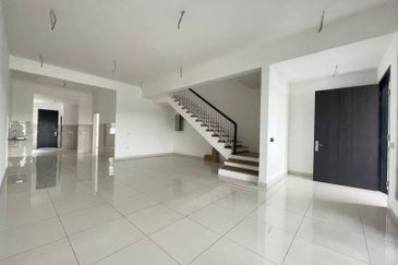 Elmina Green Three @ City of Elmina