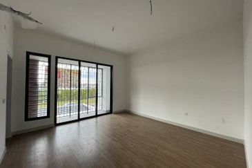 Elmina Green Three @ City of Elmina