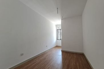 Elmina Green Three @ City of Elmina