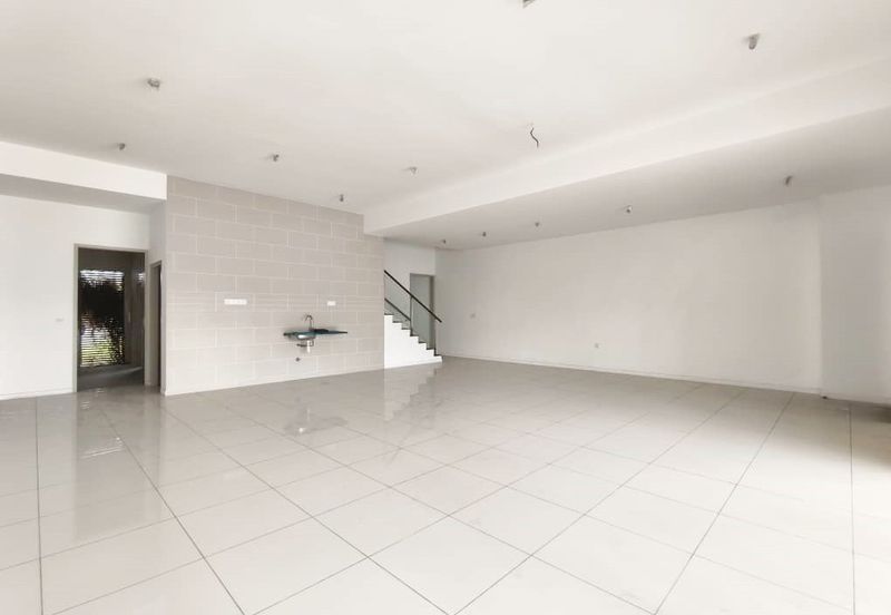 Viana at Elmina Gardens