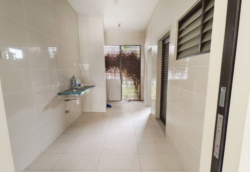 Viana at Elmina Gardens