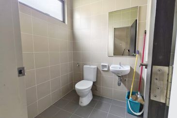 Viana at Elmina Gardens