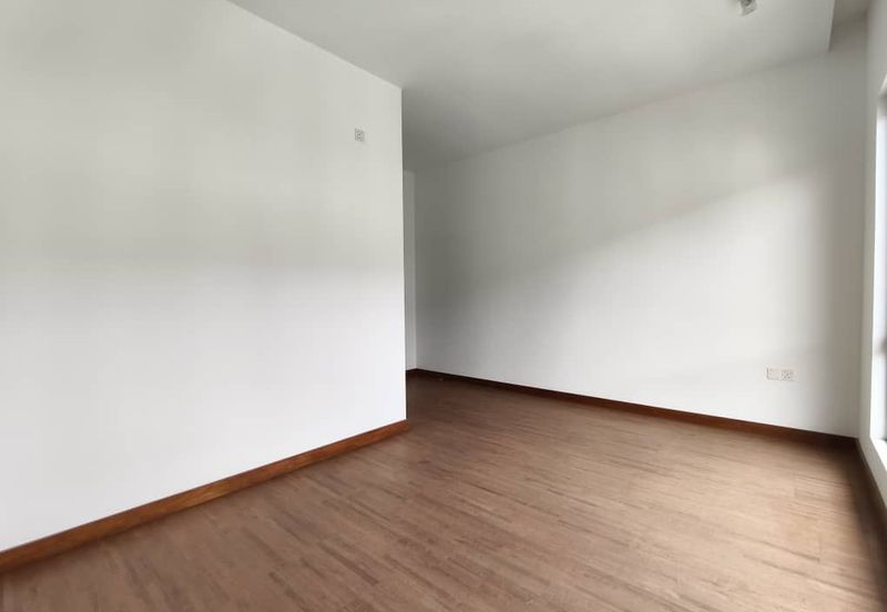 Viana at Elmina Gardens