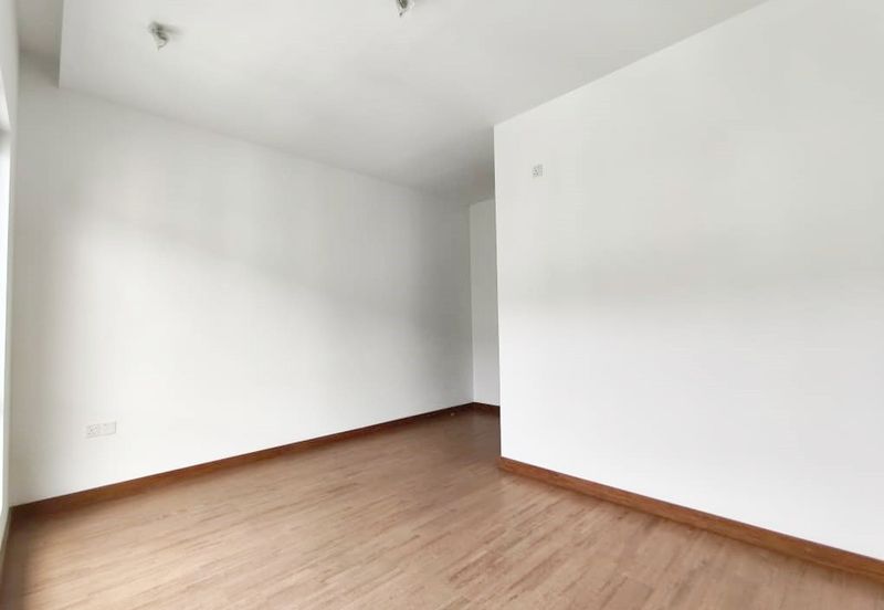 Viana at Elmina Gardens