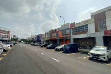 Pusat Komersial Seksyen 7