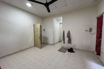 Jalan Serambi for sale