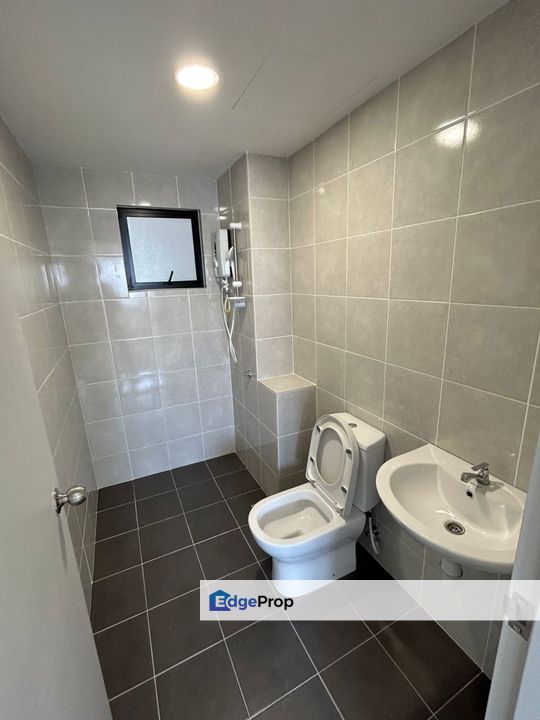 Huni for sale, Selangor, Setia Alam/Alam Nusantara