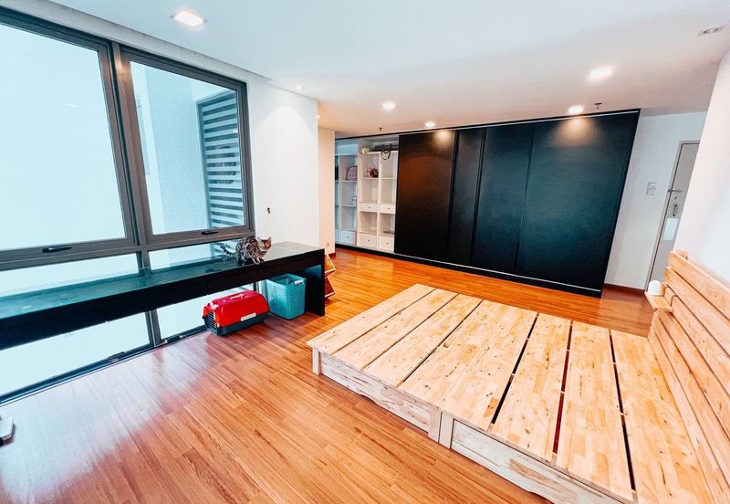 Centrio SoHo @ Pantai Hillpark