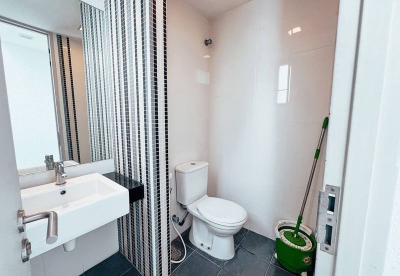 Centrio SoHo @ Pantai Hillpark