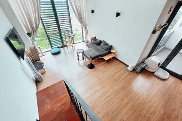 Centrio SoHo @ Pantai Hillpark