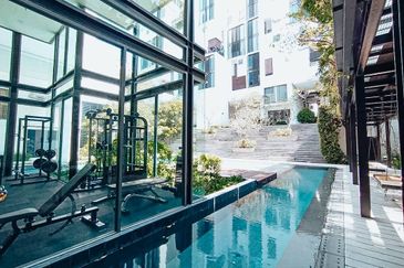 Centrio SoHo @ Pantai Hillpark