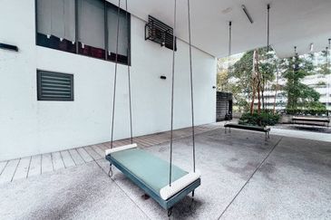 Centrio SoHo @ Pantai Hillpark