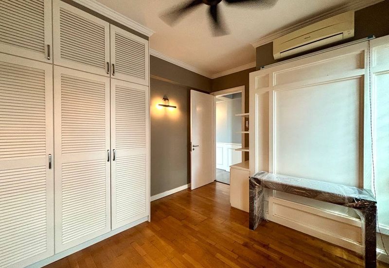 Ara Hill Condominium