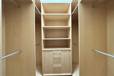 Ara Hill Condominium