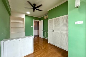 Ara Hill Condominium