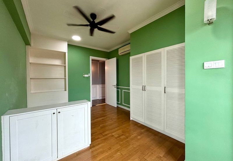 Ara Hill Condominium