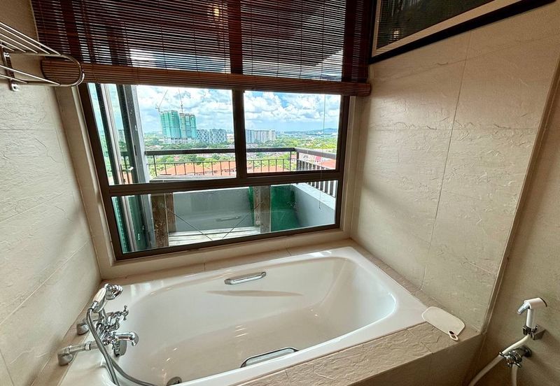 Ara Hill Condominium