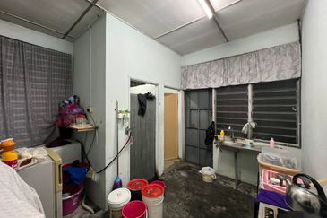 Terrace House Taman Ria For Sale