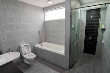 Bukit Banyan Eugenia