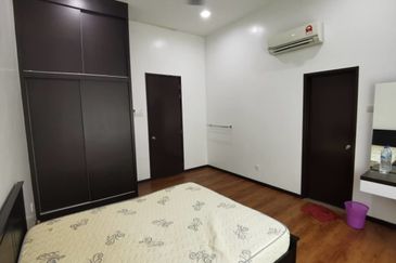 Bukit Banyan Eugenia