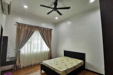 Bukit Banyan Eugenia