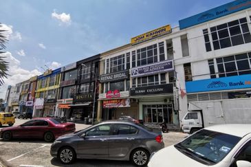 Persiaran Perdana Height