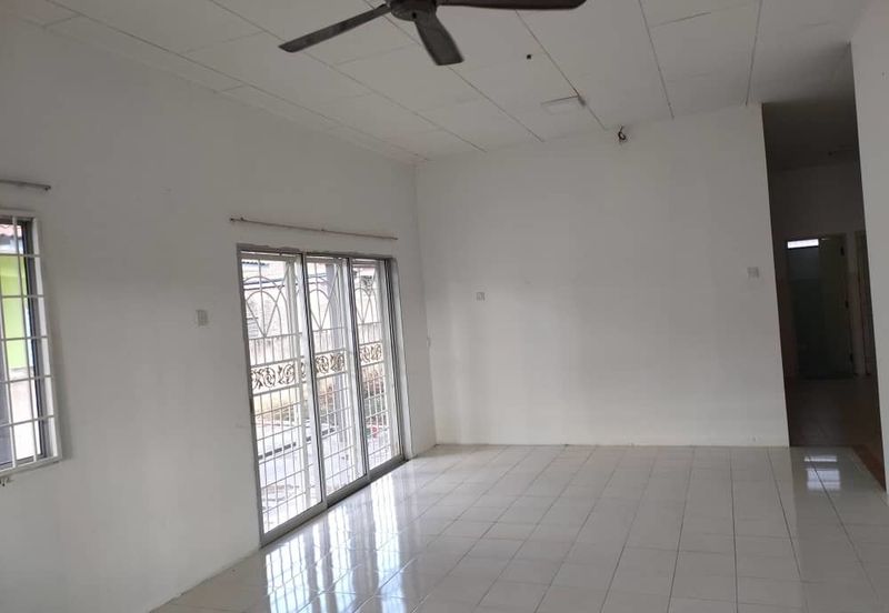 BANDAR PUTERI JAYA SEK 3A