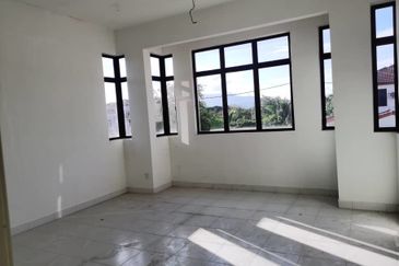 Persiaran Perdana Height