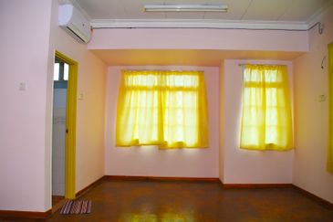 Bandar Laguna Merbok