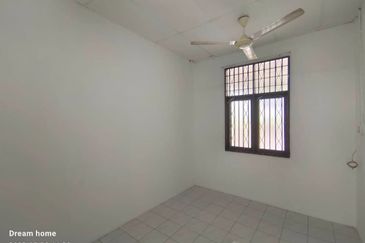 TAMAN KRISTAL FASA 1