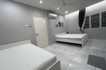 BANDAR AMANJAYA (ZON ANGGERIK)