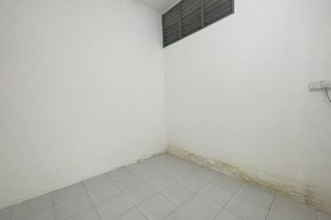 TAMAN KELISA RIA FASA 1