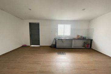 TAMAN KELISA RIA FASA 1