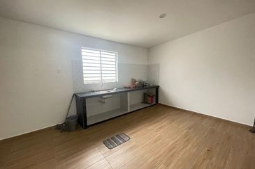 TAMAN KELISA RIA FASA 1