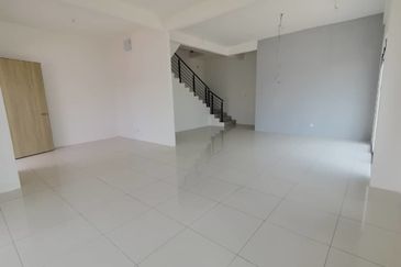 YARRA PARK WESTFIELD