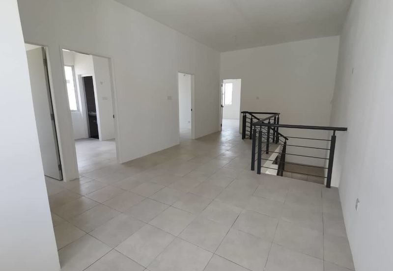 YARRA PARK WESTFIELD