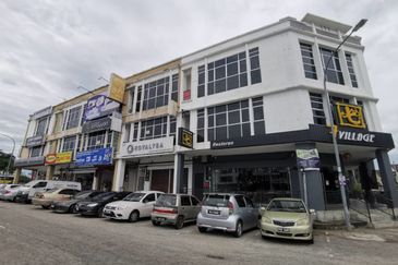 Persiaran Perdana Height