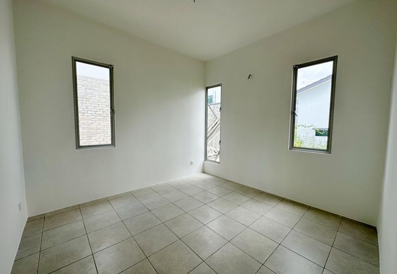 YARRA PARK (FAIRFIELD VILLA)