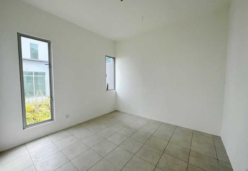 YARRA PARK (FAIRFIELD VILLA)