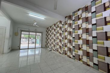 Bandar Laguna Merbok