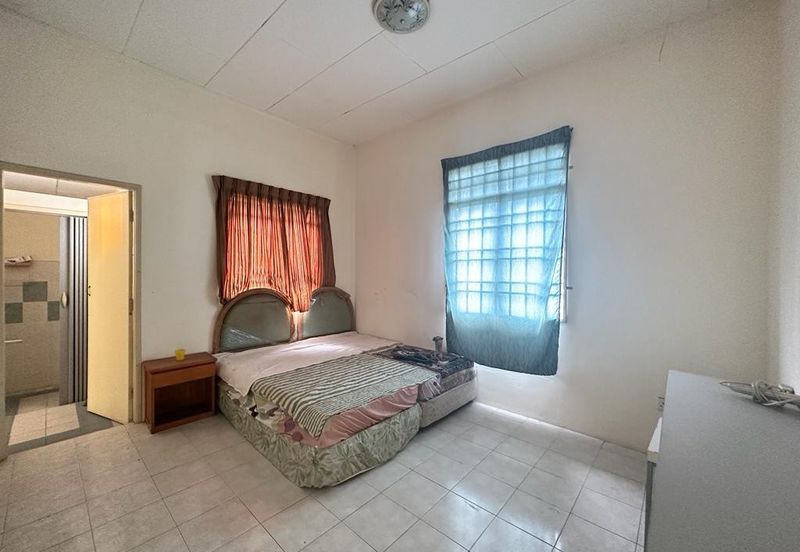 BANDAR PUTERI JAYA SEK 3A