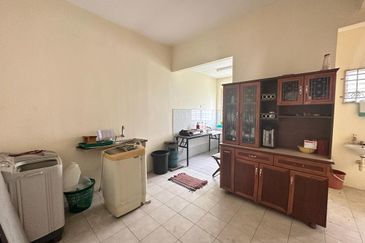 BANDAR PUTERI JAYA SEK 3A