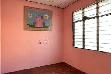 TAMAN RIA JAYA FASA 1