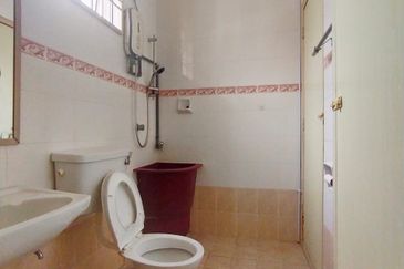 Bandar Laguna Merbok