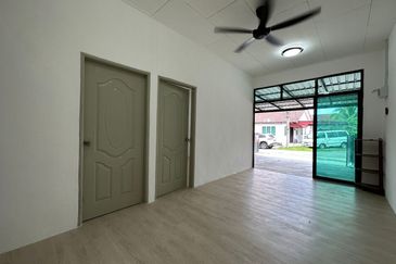 TAMAN KELISA RIA FASA 1